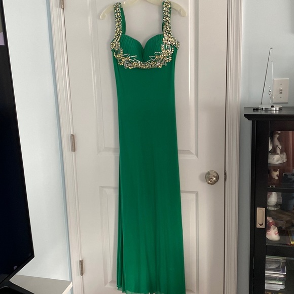 Faviana Dresses Emerald Green Formal Gown Poshmark